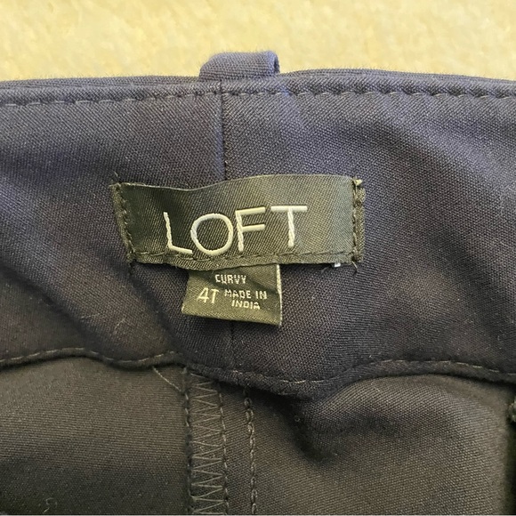 Loft Curvy Skinny Navy Trouser Pants. Size 4T - Picture 4 of 6